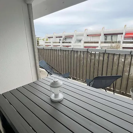 Apartamento T2 Climatise A 200m Plage, Terrasse, Parking, 4 Couchages - - Fr-1-250-291 *